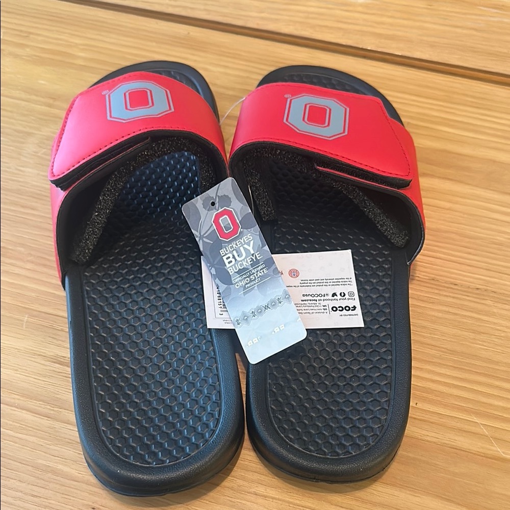 FOCO Red Slide Sandals with Logo - Picture 4 of 4